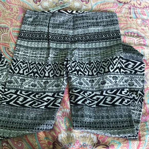 aztec leggings - Picture 4 of 4